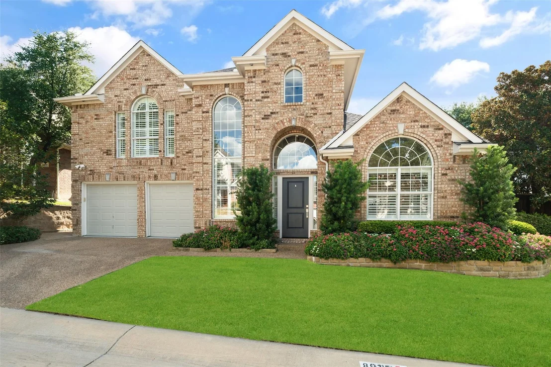 Photo of 8915 White Pine Lane