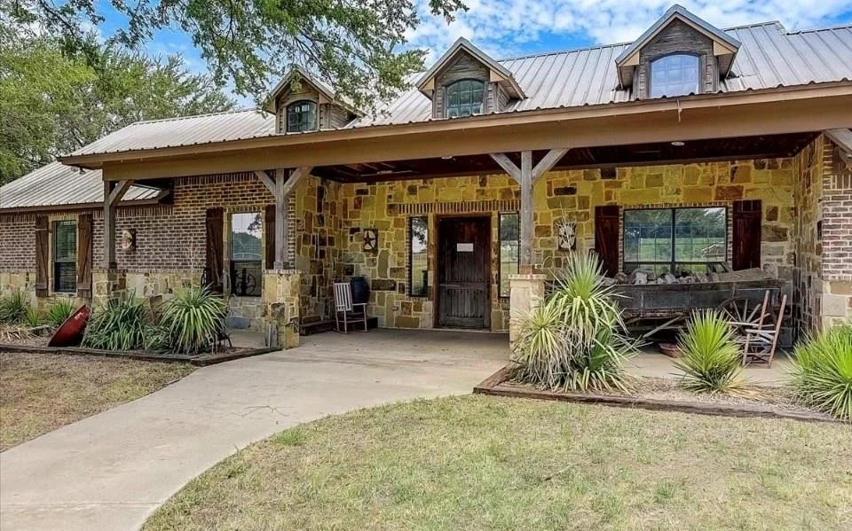 Photo of 9494 Waide Road