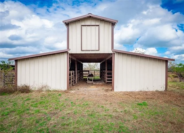 Photo of 1350 County Road 414