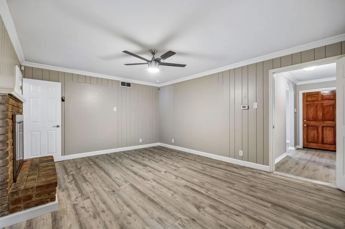 Photo of 3534 Royal Lane