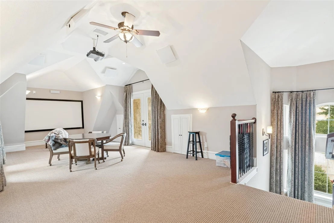 Photo of 1237 Overlook Court
