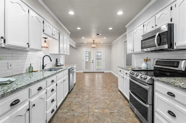 Photo of 1208 Dendron Drive