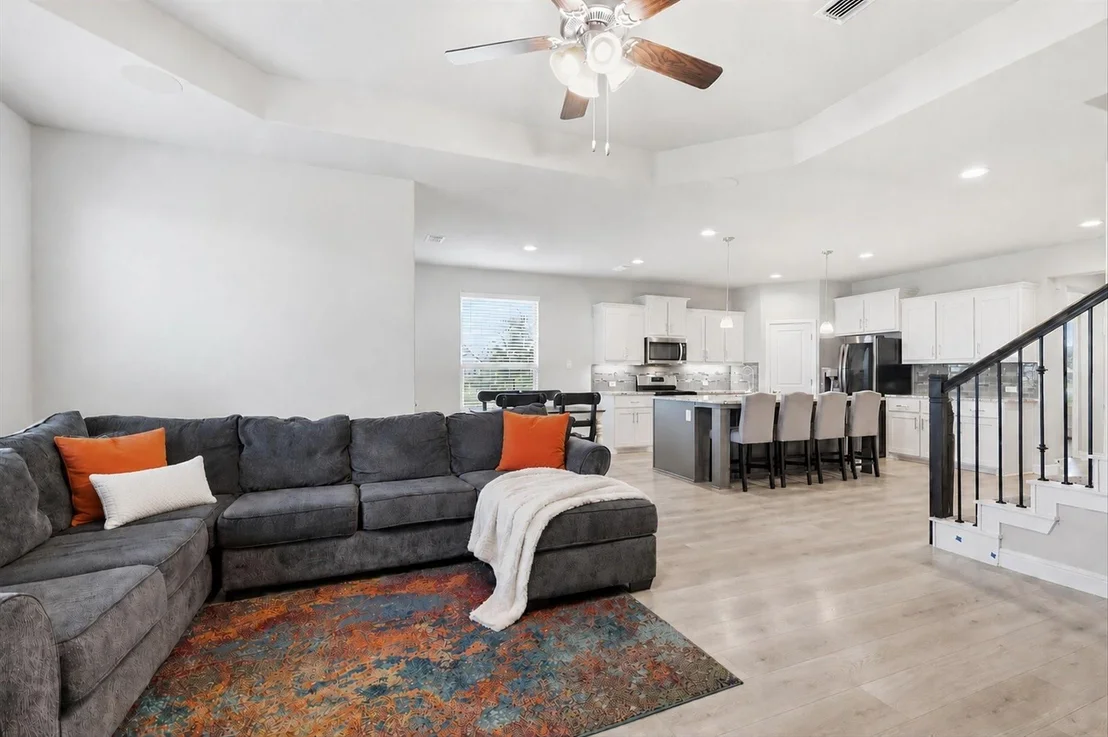 Photo of 1617 Longspur Drive