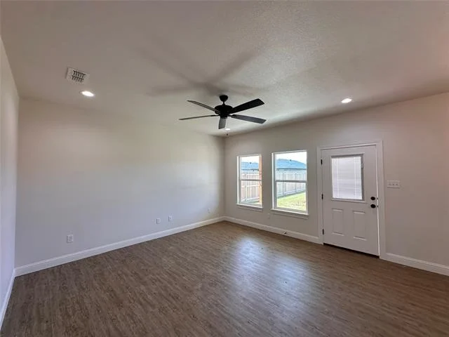 Photo of 187 Waterloo Drive