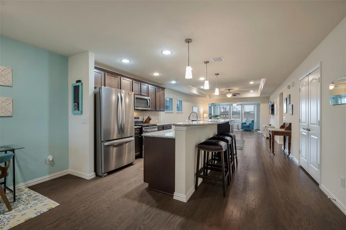 Photo of 7629 Parade Drive