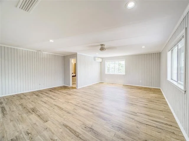 Photo of 6004 White Rose Trail