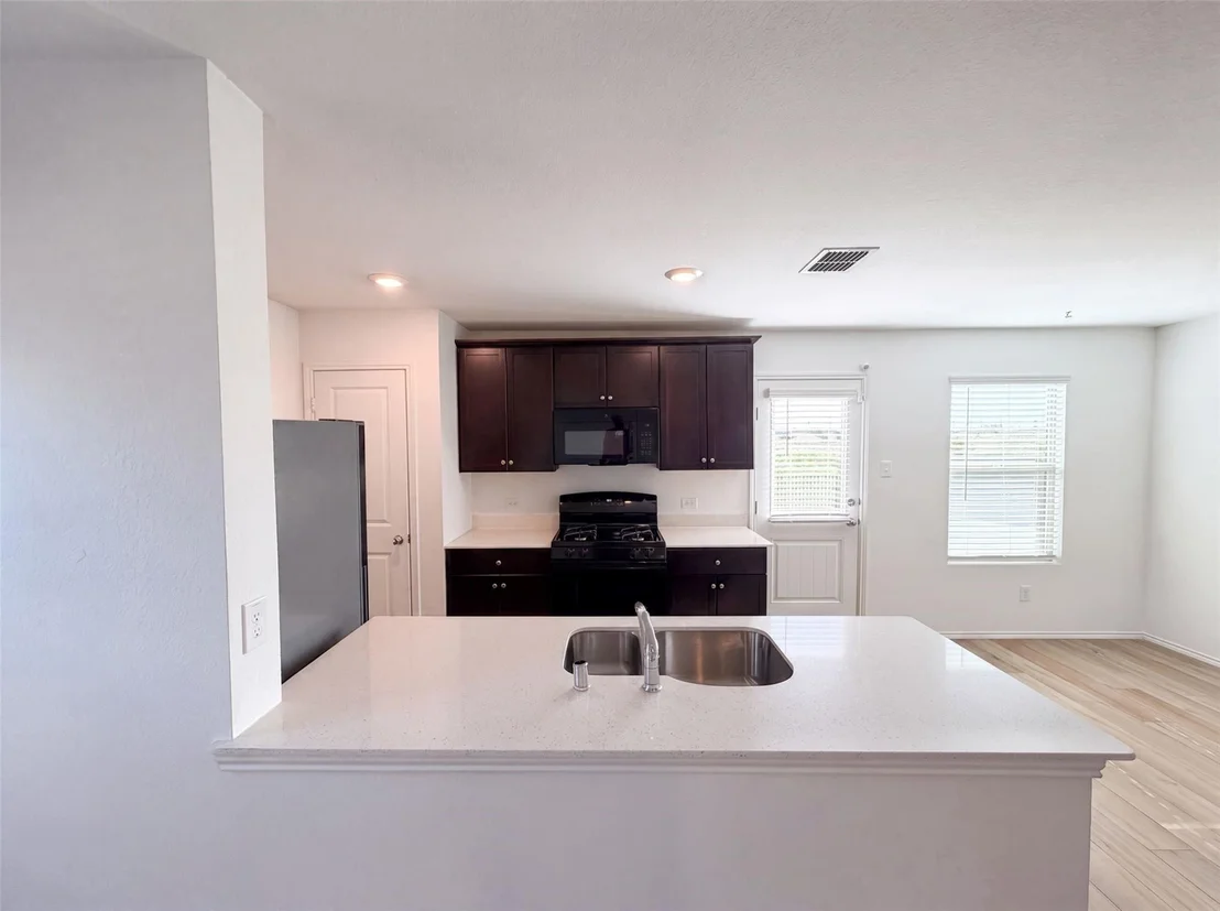 Photo of 14524 Camino Real Drive