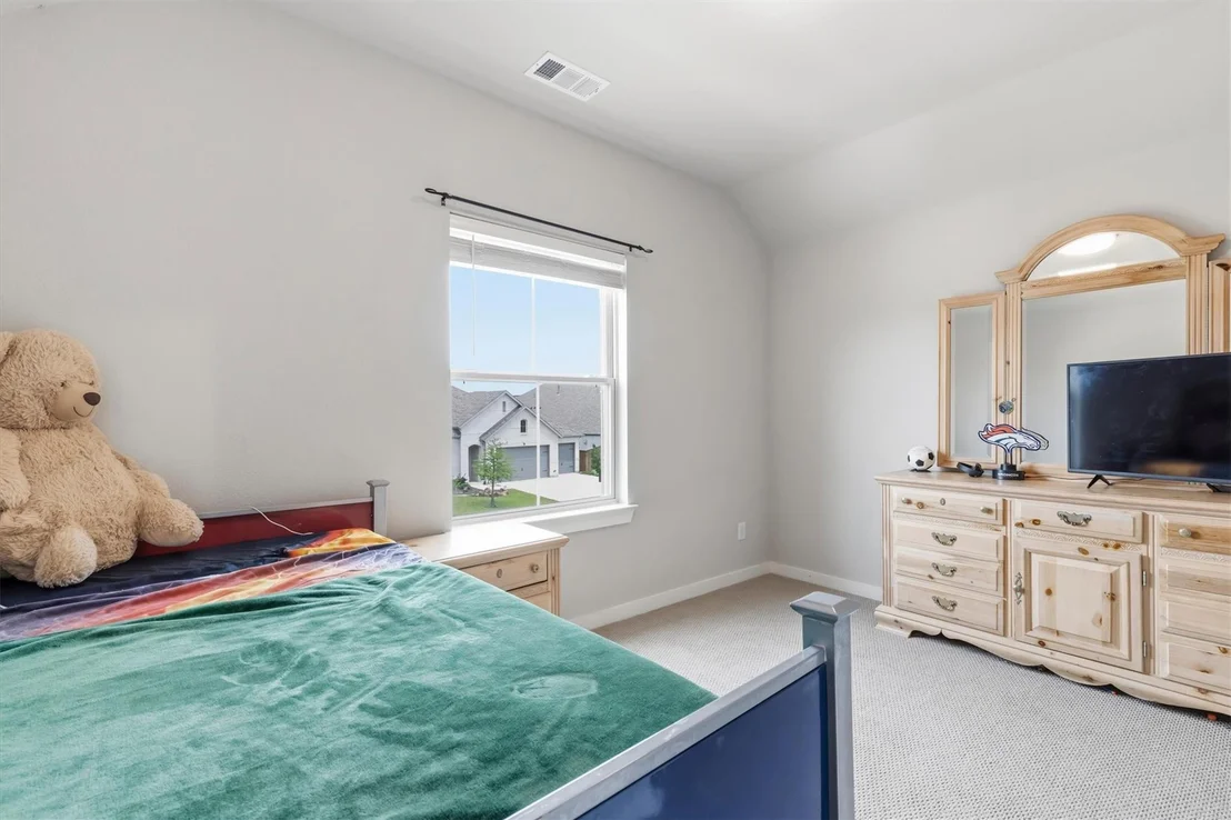 Photo of 1108 Claiborne Drive