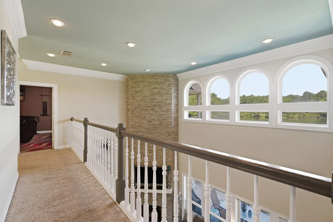 Photo of 10936 Deer Creek Drive