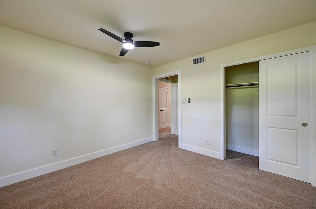 Photo of 3900 Pelham Road