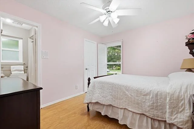 Photo of 732 Meadowlark Lane