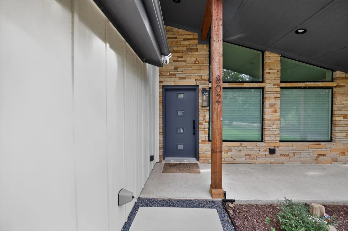 Photo of 802 Stevens Street