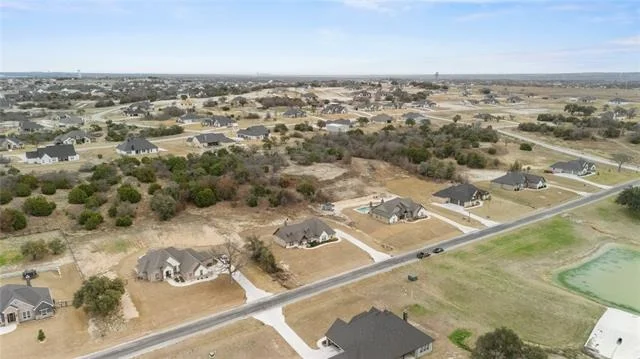 Photo of 916 Silverleaf Drive