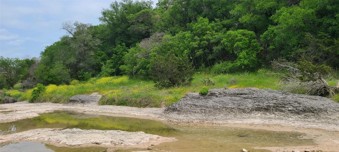Photo of 9680 US HWY 190 E