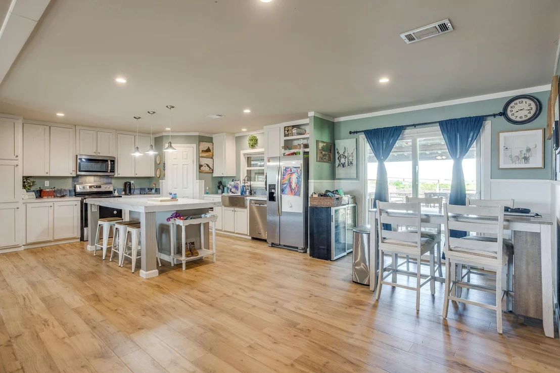 Photo of 3678 County Road 3655