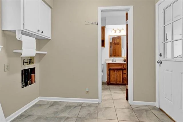 Photo of 216 Treetop Lane
