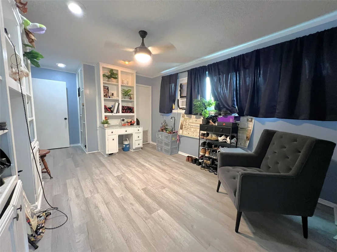 Photo of 321 Merrell Drive