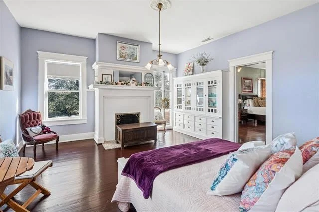 Photo of 705 Griffith Avenue