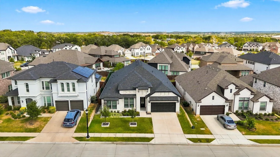 Photo of 7122 Doe Creek Lane