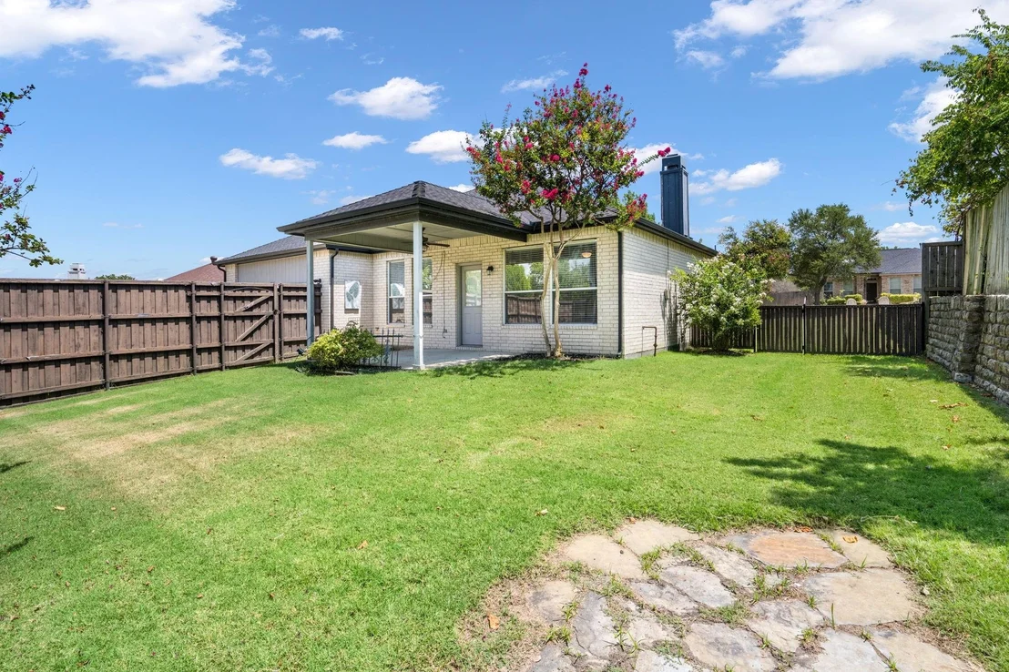 Photo of 1045 Woodhaven Circle