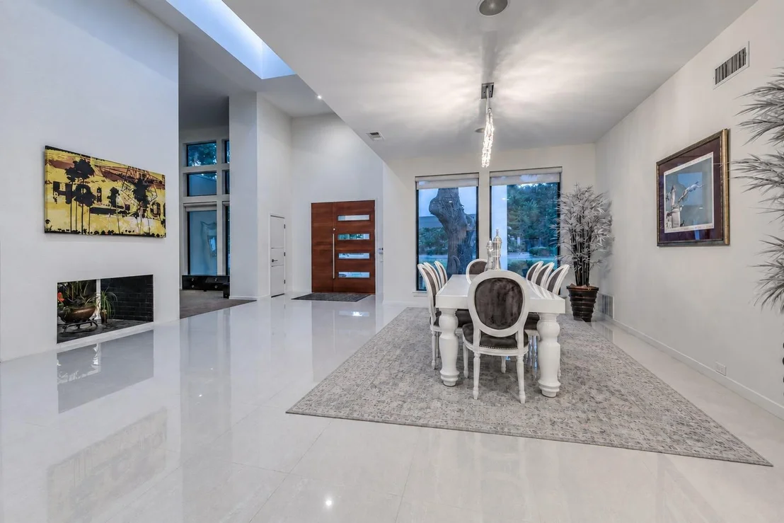 Photo of 6321 Spring Valley Road