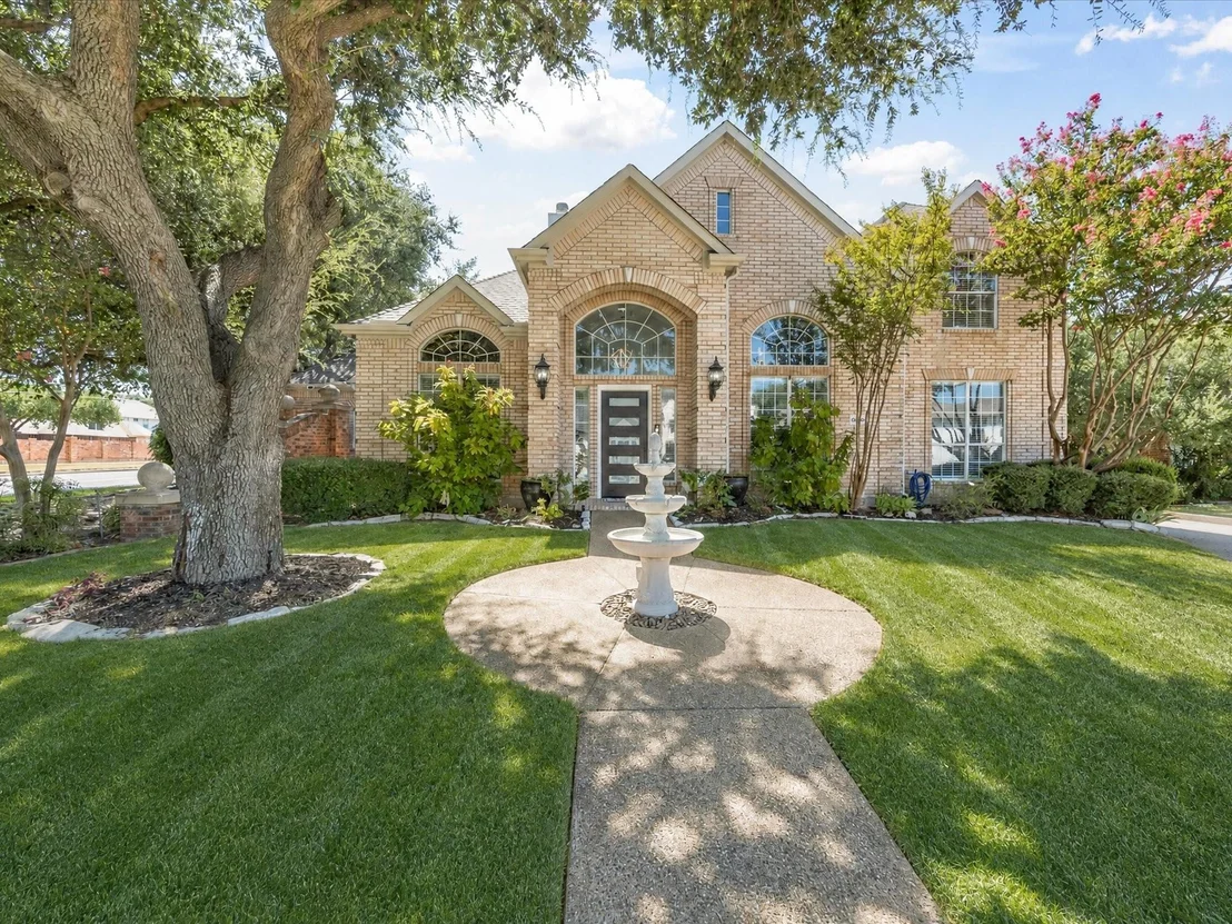 Photo of 6400 Bermuda Dunes Drive