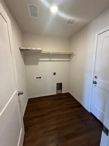 Photo of 7649 Vineyard Drive