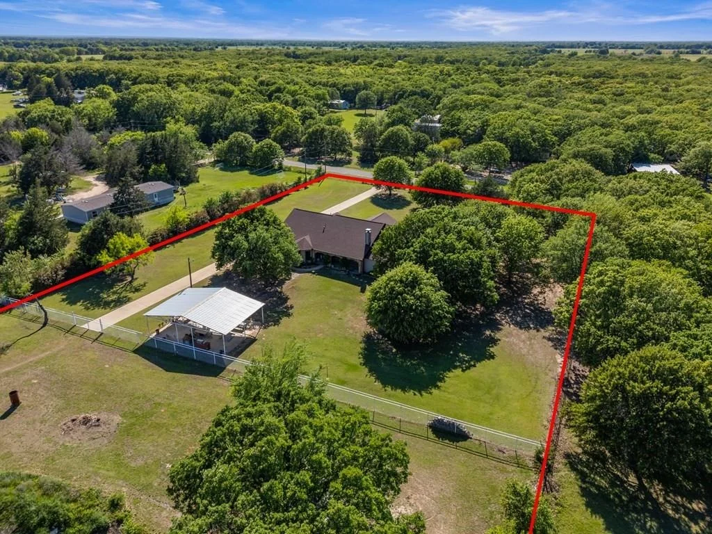 Photo of 17909 Terrace Drive
