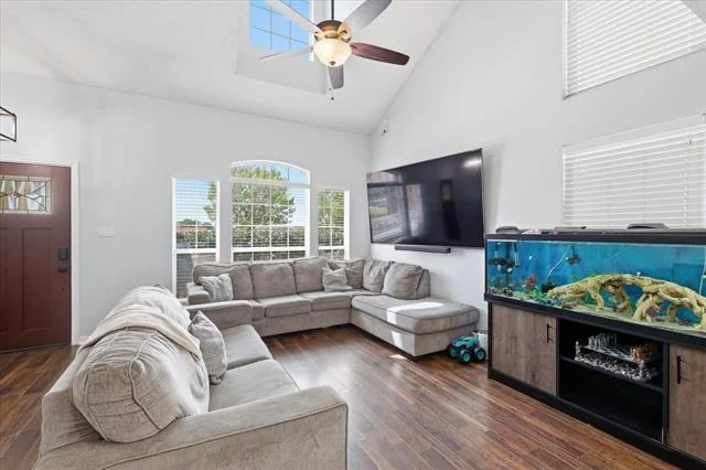 Photo of 2211 Cromwell Drive