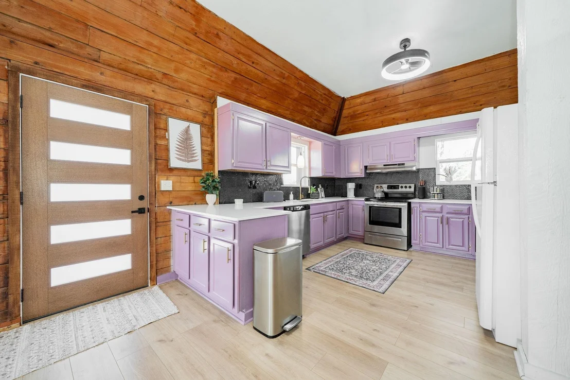 Photo of 691 Bear Road