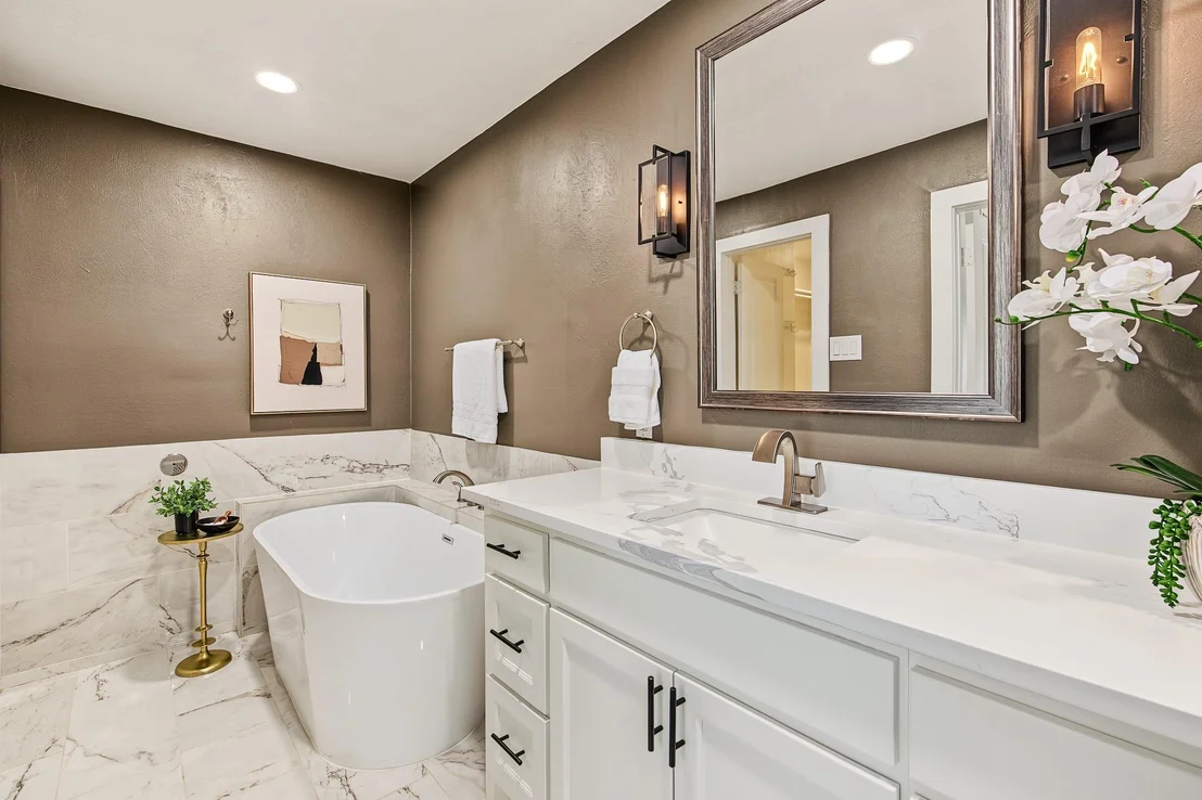 Photo of 9123 Windcrest Drive