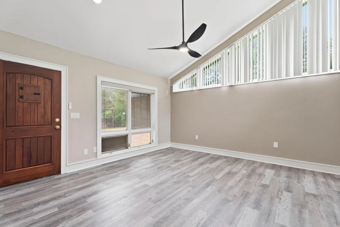 Photo of 13610 CR 283 N