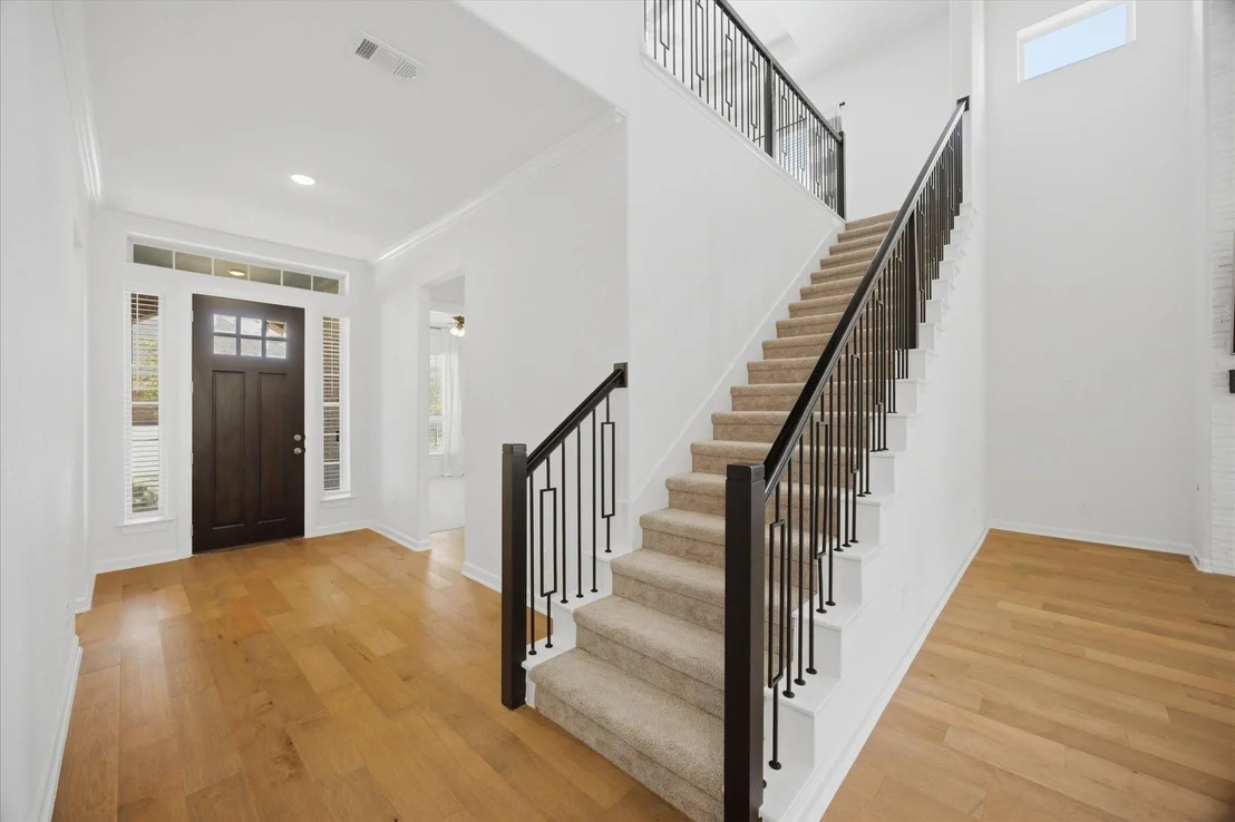 Photo of 1815 Navarre Way