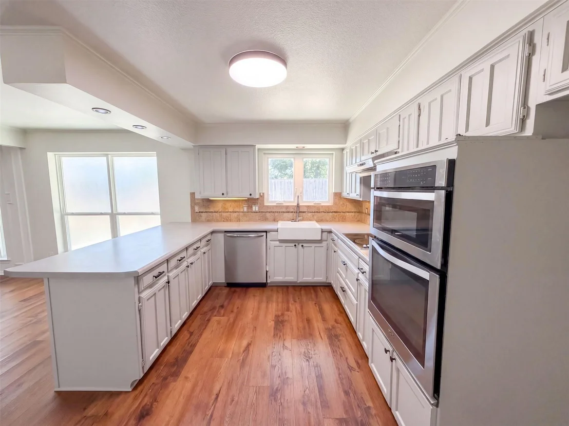 Photo of 1208 Hillcrest Drive