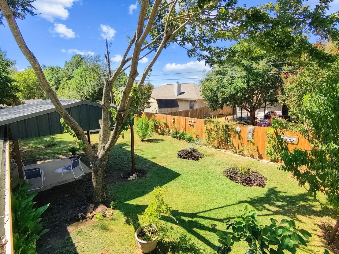 Photo of 617 N Avenue D