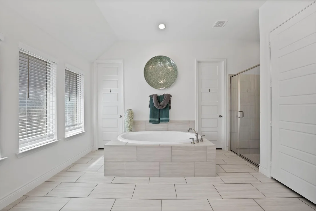 Photo of 808 Knoxbridge Road