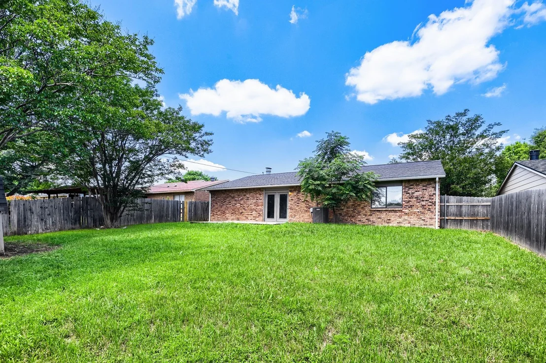 Photo of 804 Netherland Drive