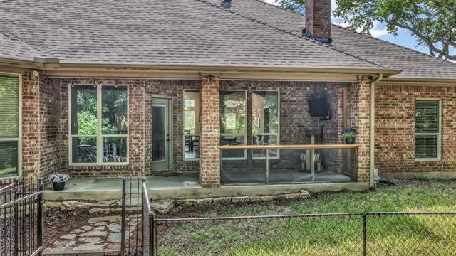 Photo of 203 Mockingbird Lane