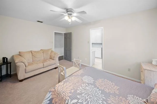 Photo of 2829 Yorktown Drive