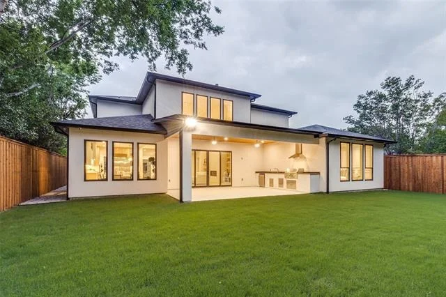 Photo of 3629 Vancouver Drive