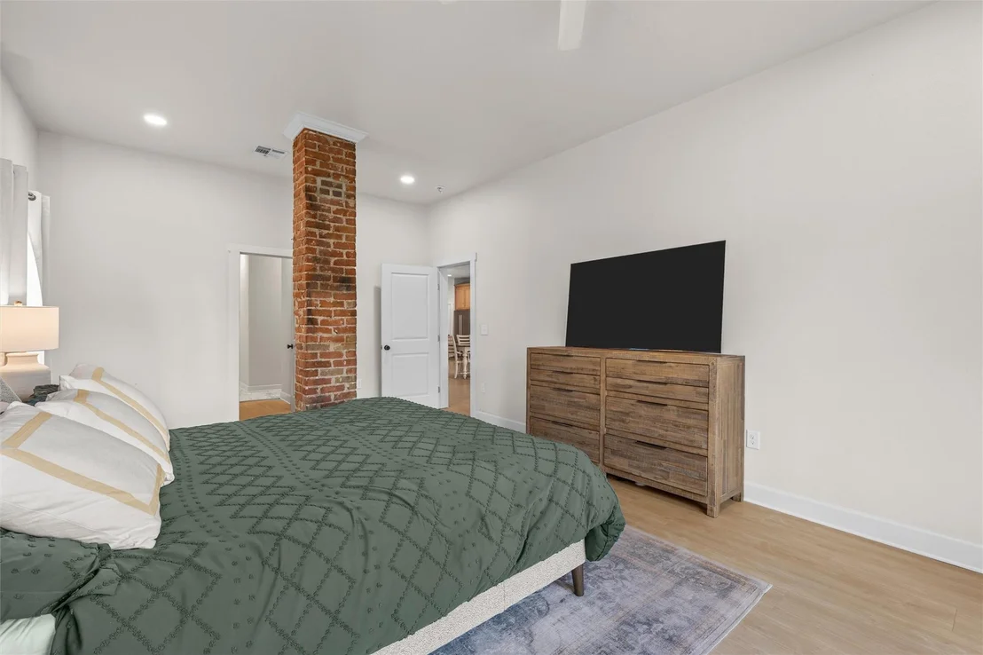 Photo of 801 N 14th Street