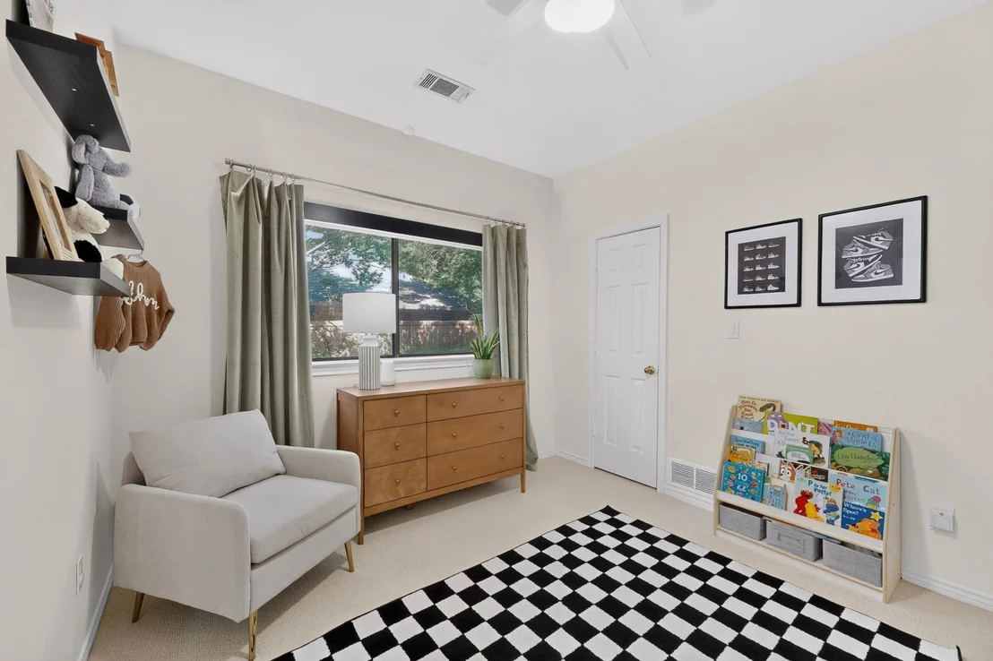 Photo of 7347 Williamswood Drive