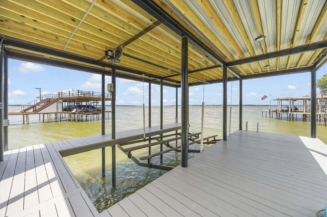 Photo of 524 Sampan Drive