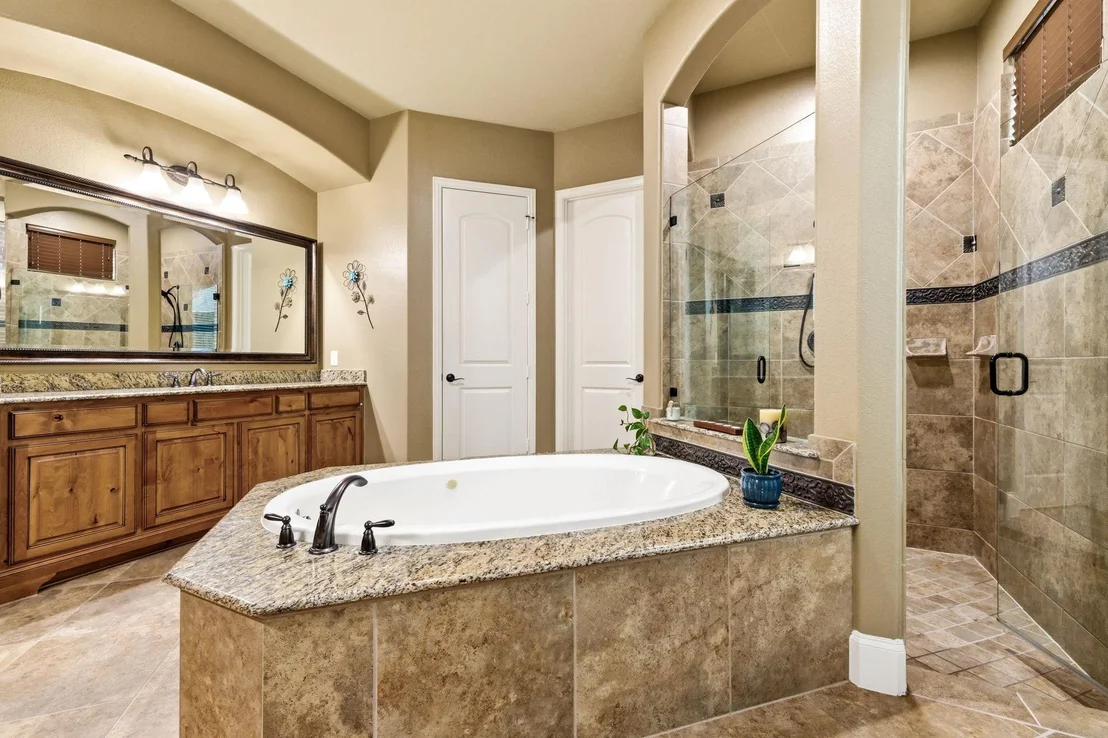 Photo of 3989 Benchmark Lane