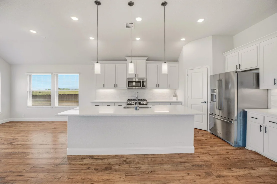 Photo of 800 Jaguar Ridge