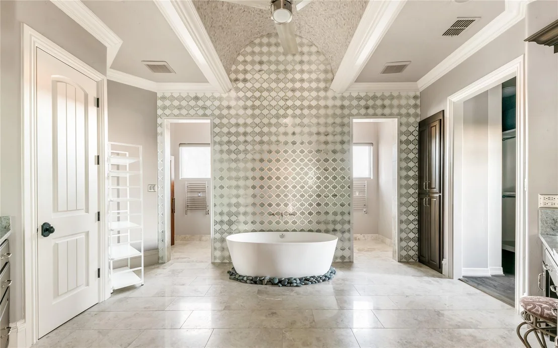 Photo of 2656 Twelve Oaks Lane
