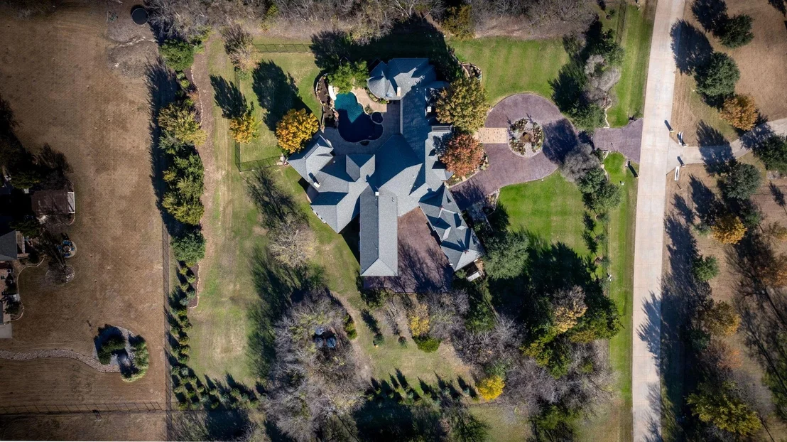 Photo of 2656 Twelve Oaks Lane