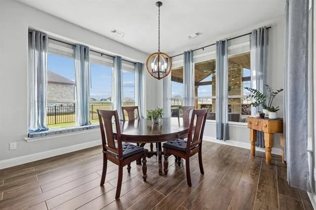 Photo of 1223 Eagle Glen Pass
