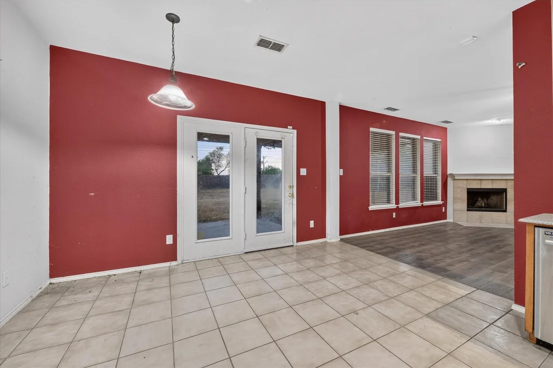 Photo of 10369 Bradshaw Drive