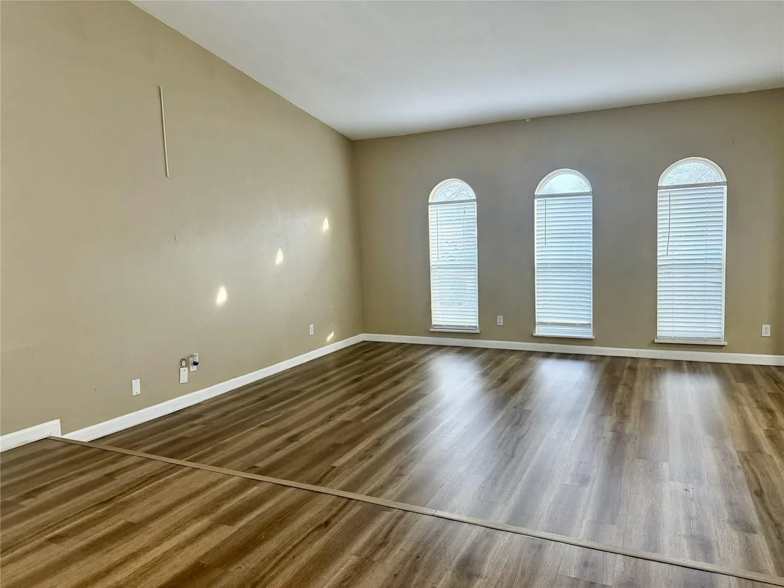 Photo of 4019 Rushmoor Drive